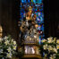 La Preciosa es un códice medieval conservado en Roncesvalles, con un bello poema sobre la caridad del centro. En la Imagen, la talla gótica de Santa María,